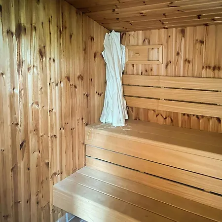 Timber House With Sauna A Few Steps From The Feriehus